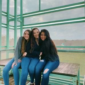 Meet your Posher, Mallory